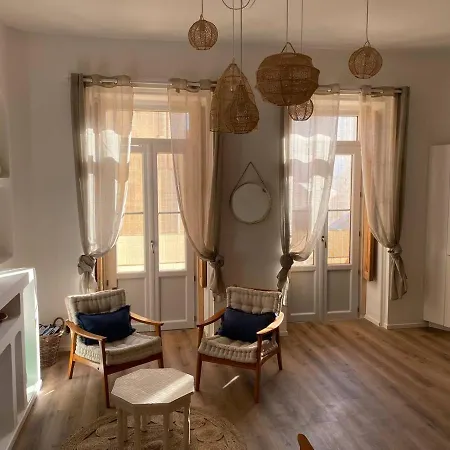 T3 Boheme Chic Comedie Apartment *